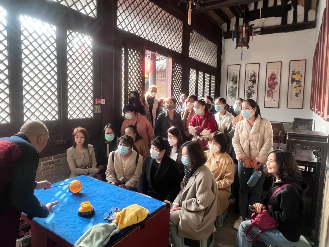 巾幗向黨丨惠眾財(cái)金集團(tuán)舉辦“春歸重顯巾幗風(fēng)采，惜春更需創(chuàng)先爭(zhēng)優(yōu)”春日游活動(dòng)(圖4)